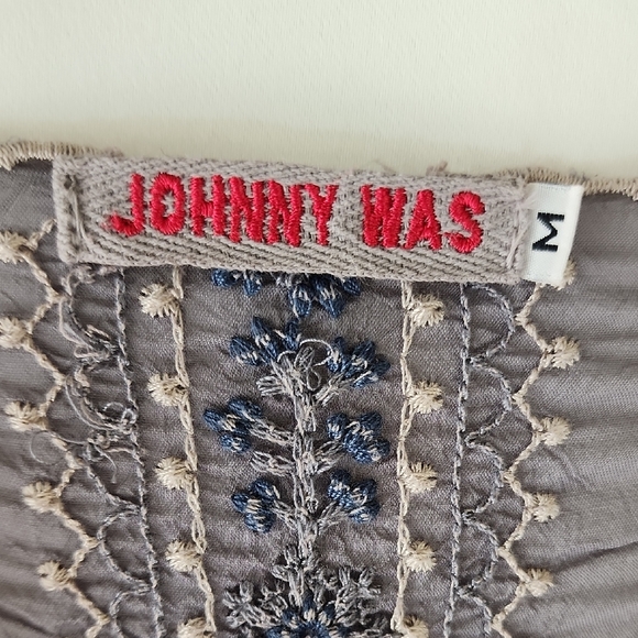 JOHNNY WAS Santorini Embroidered Blouse Cloudburst - Picture 2 of 12
